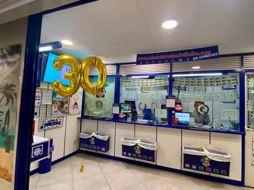 30 aniversario cc los valles en la administracion de loterias 3 villalba
